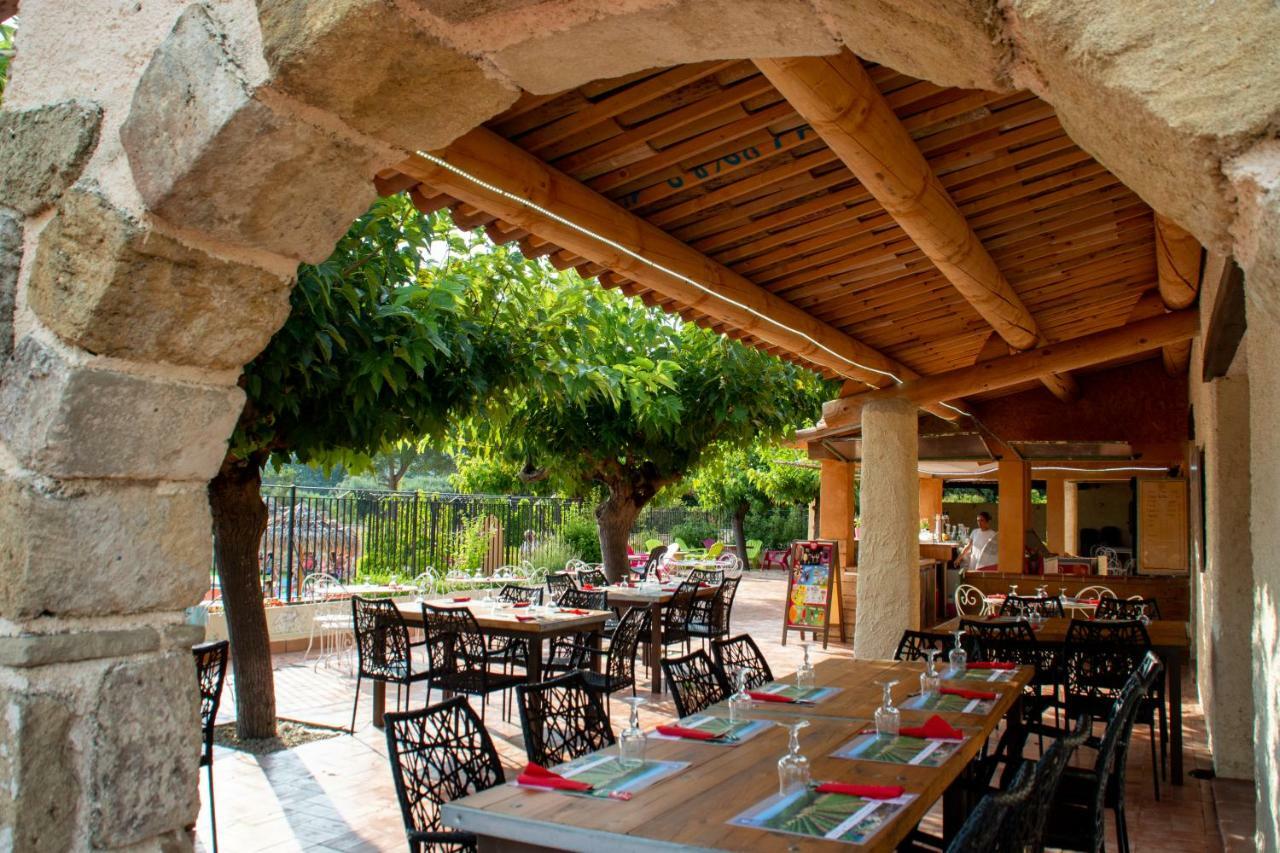 Camping Les Hautes Prairies Lourmarin Eksteriør bilde